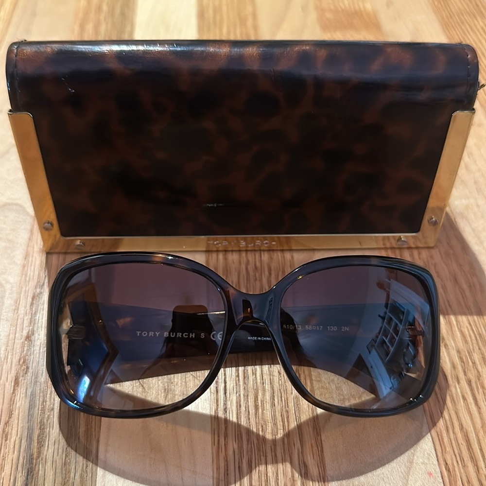 Tory Burch Sunglasses TY7004